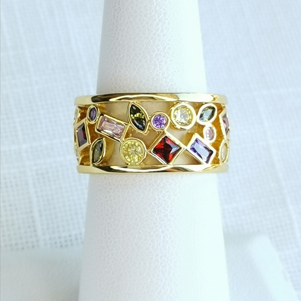 Mosaic Band Ring 18k Gold Overlay CZ Size 7 🆕